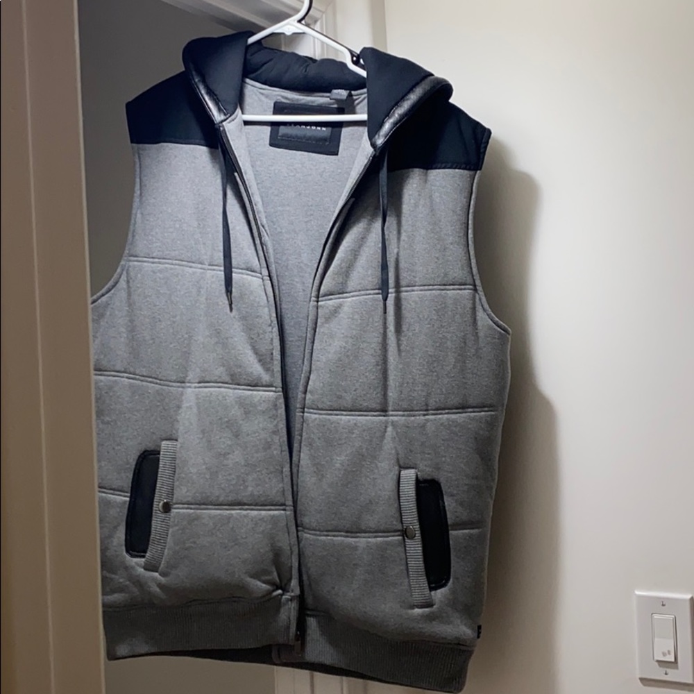 Sean John vest